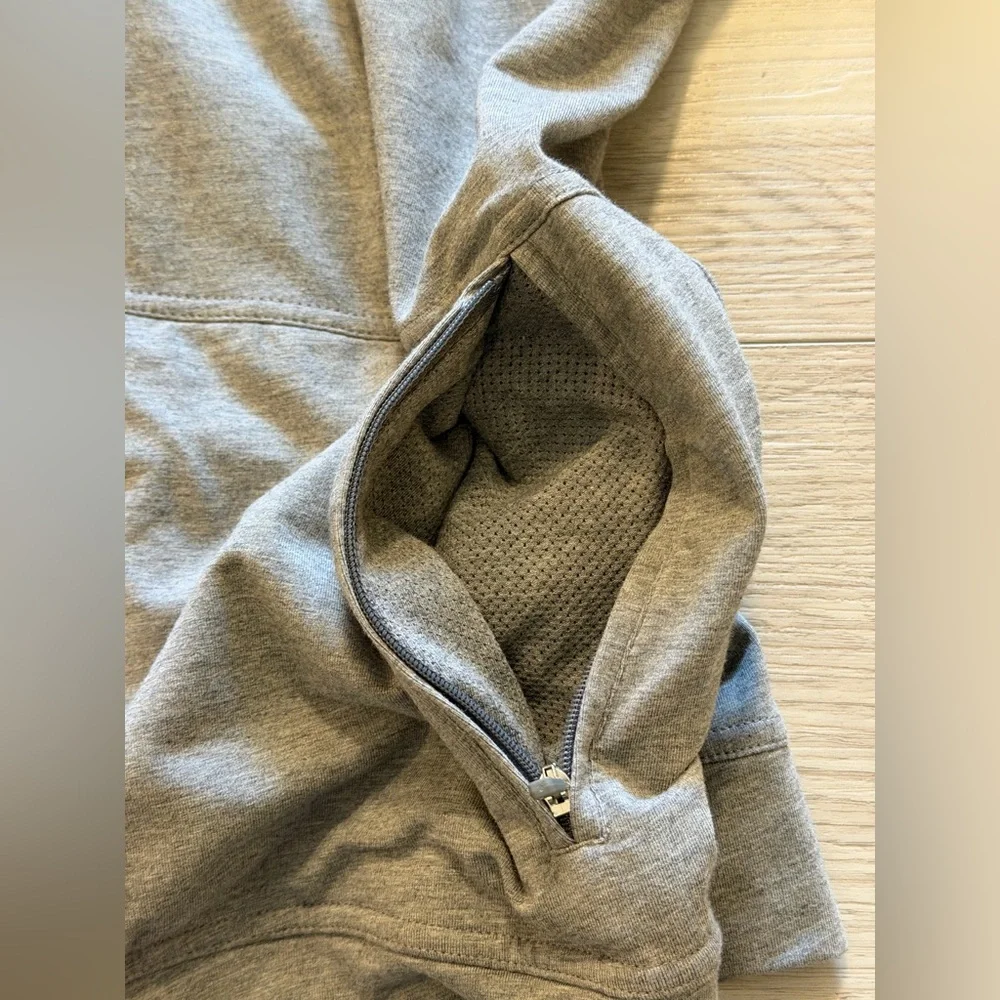 Tasc Performance Jacket Mens Sz S Gray Full Zip Athletic Organic Cotton Bamboo